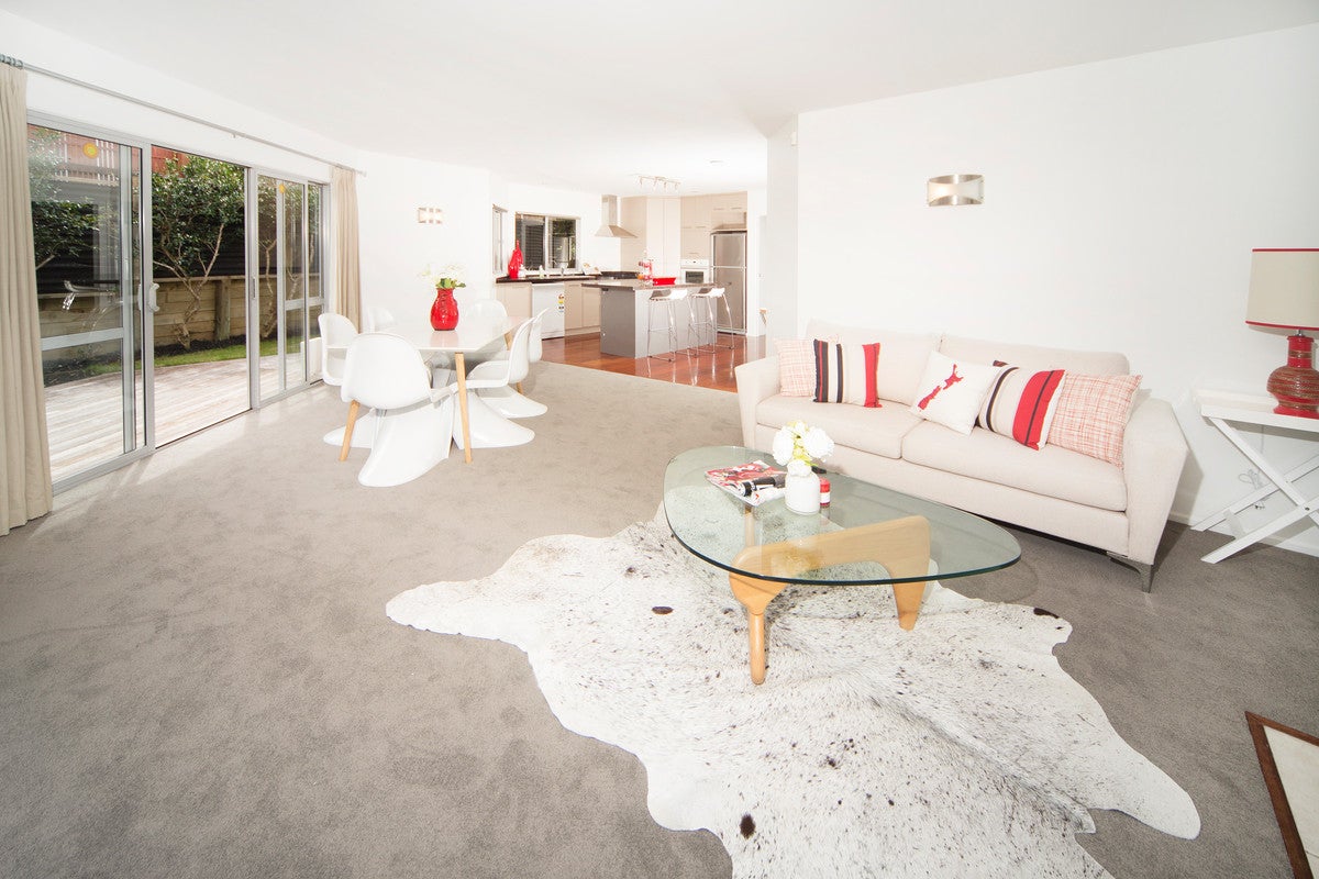 46A Carlisle Road, Browns Bay, Auckland - Carousel 2