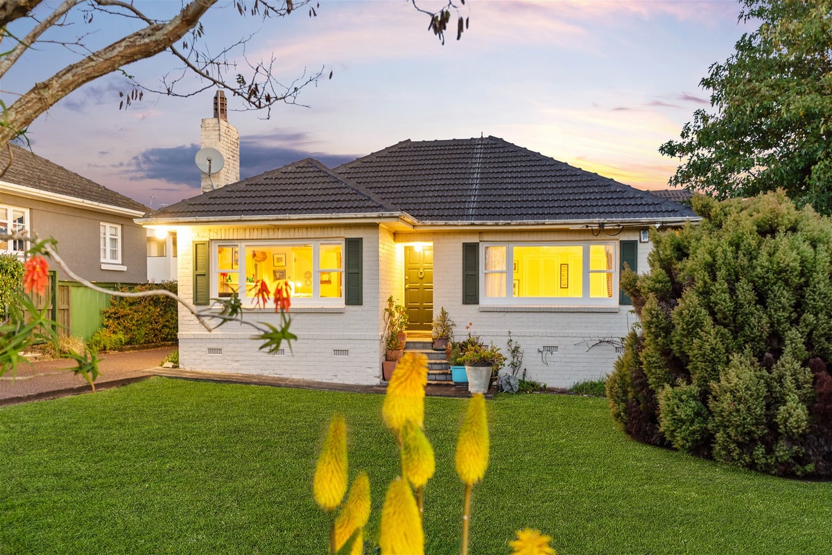 137A Saint Johns Road, St Johns, Auckland - Carousel 1
