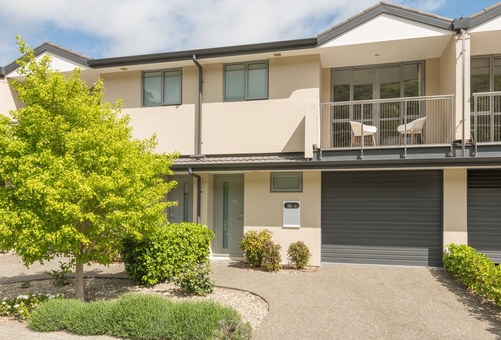 42/115 Grove Street, The Wood, Nelson - Carousel 1