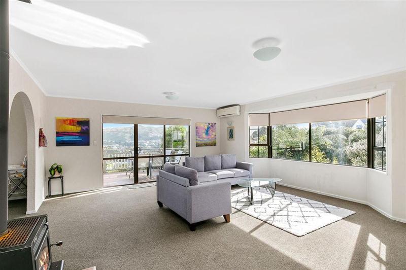 32 Dominica Crescent, Grenada Village, Wellington - Carousel 2
