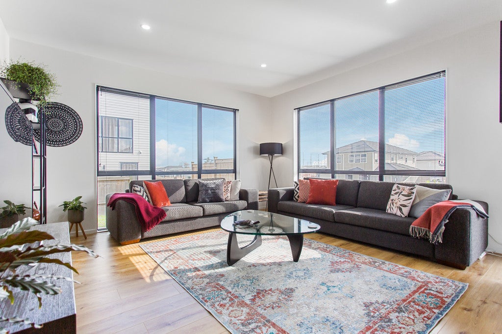 10 Te Aramanu Crescent, Papakura, Papakura - Carousel 2