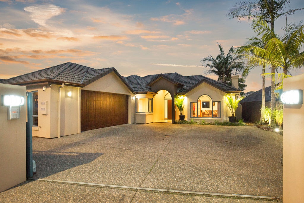 130 Charles Prevost Drive, The Gardens, Auckland - Carousel 1