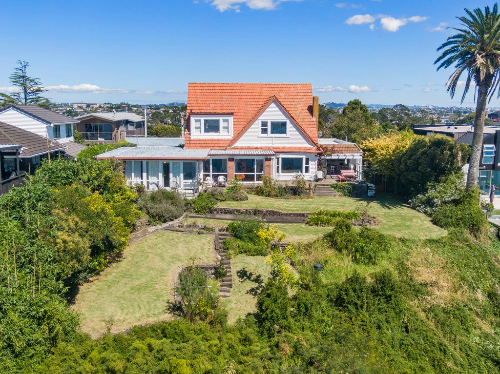 605 Riddell Road, Glendowie, Auckland - Carousel 2