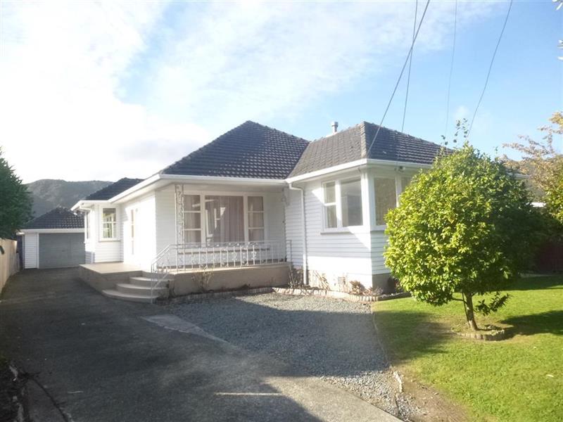 124 Cambridge Terrace, Fairfield, Lower Hutt - Carousel 1