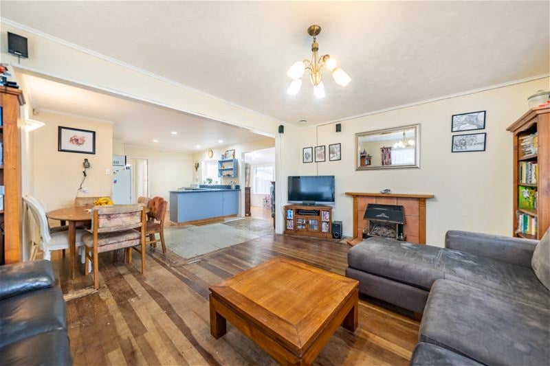 59 Russell Road, Wainuiomata, Lower Hutt - Carousel 22