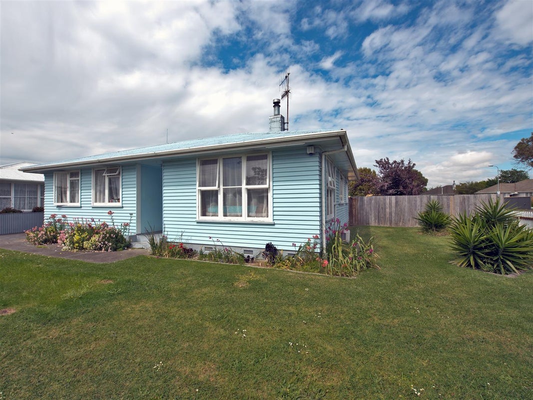 9 Geddis Avenue, Maraenui, Napier - Carousel 2