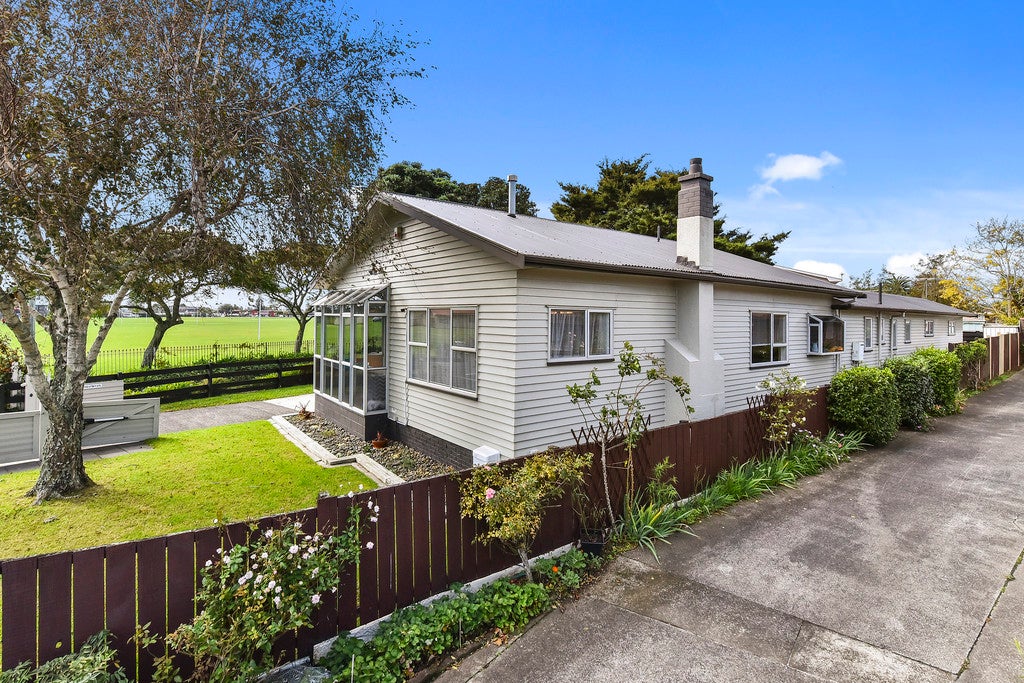 45 Wentworth Avenue, Papatoetoe, Auckland - Carousel 2