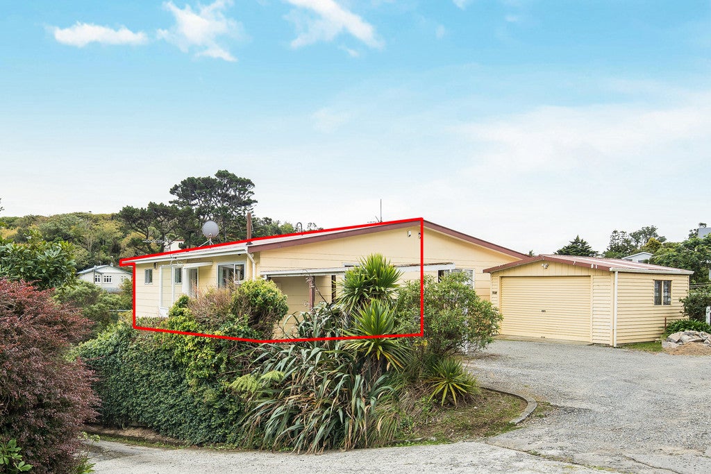 107B Fraser Avenue, Johnsonville, Wellington - Carousel 1