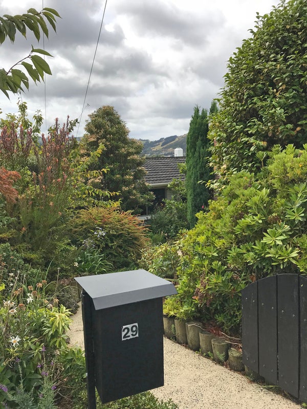 29 Truby King Crescent, Liberton, Dunedin - Carousel 1