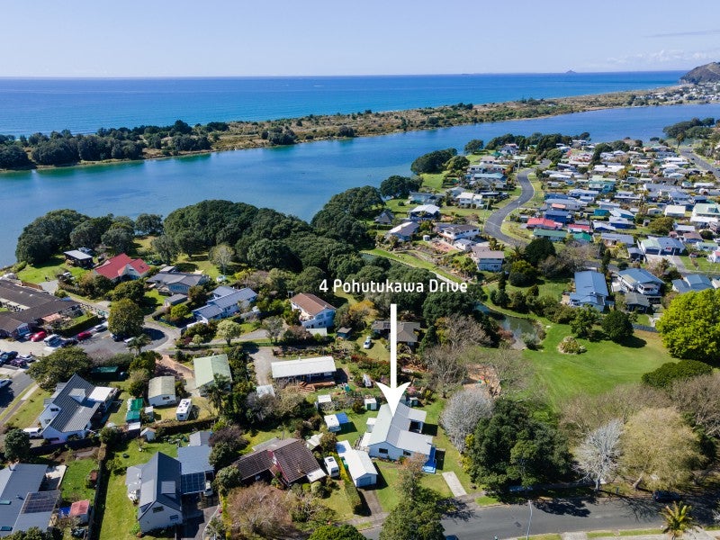4 Pohutukawa Drive, Athenree, Katikati - Carousel 25