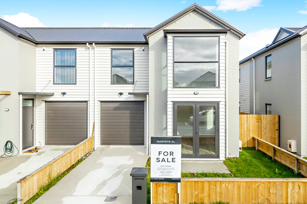 4 Hollowout Street, Takanini, Auckland - Carousel 11