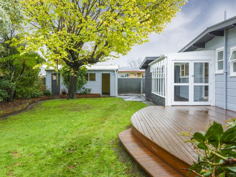 15 Goodwyn Crescent, Hokowhitu, Palmerston North - Carousel 2