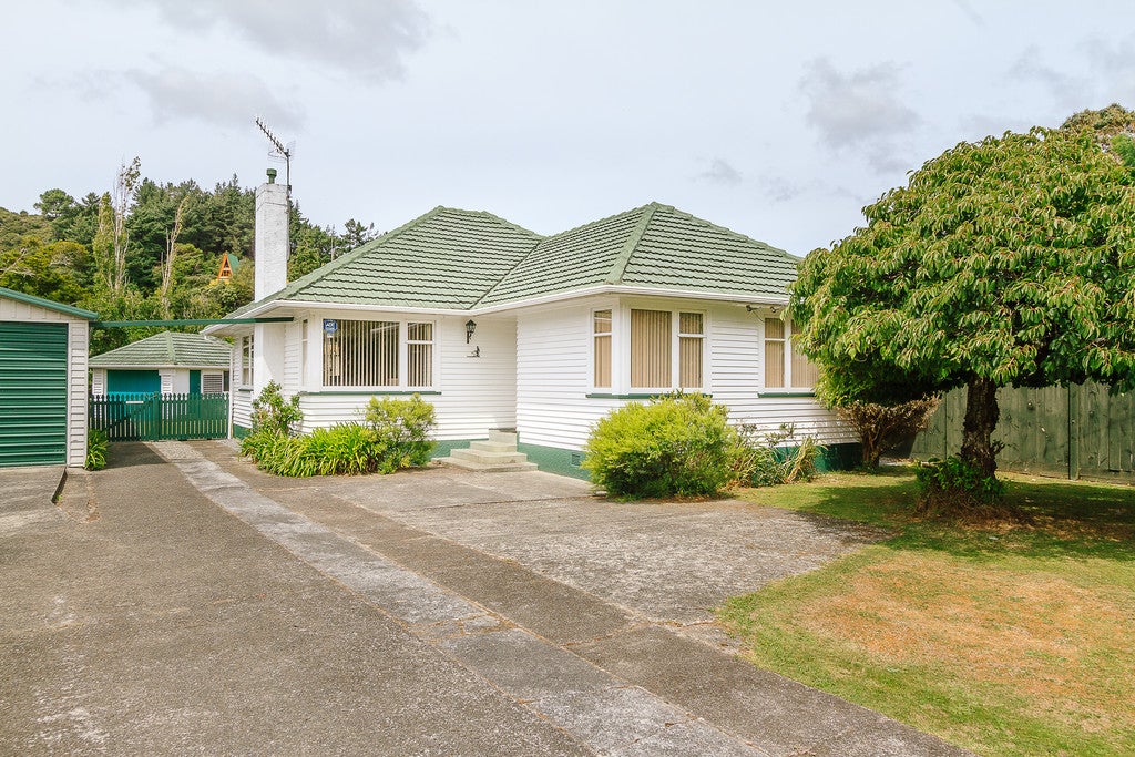 7 George Street, Stokes Valley, Lower Hutt - Carousel 1