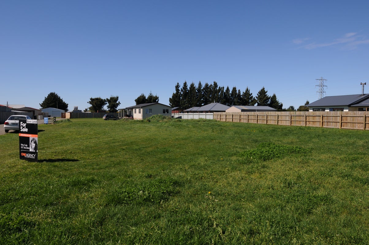 6 Bignell Lane, Glenavy, Waimate - Carousel 2