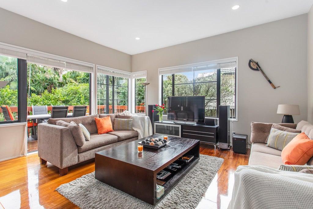 70B Temple Street, Meadowbank, Auckland - Carousel 2