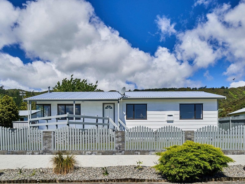 4A Glenbrook Grove, Naenae, Lower Hutt - Carousel 18