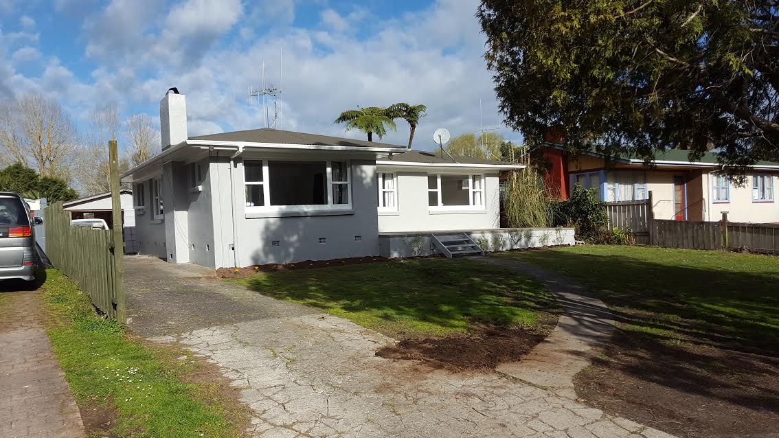 8 Coenen Street, Ngaruawahia - Carousel 1