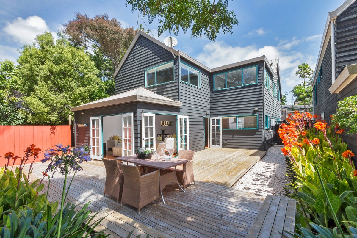 4/57 Clarendon Road, St Heliers, Auckland - Carousel 2