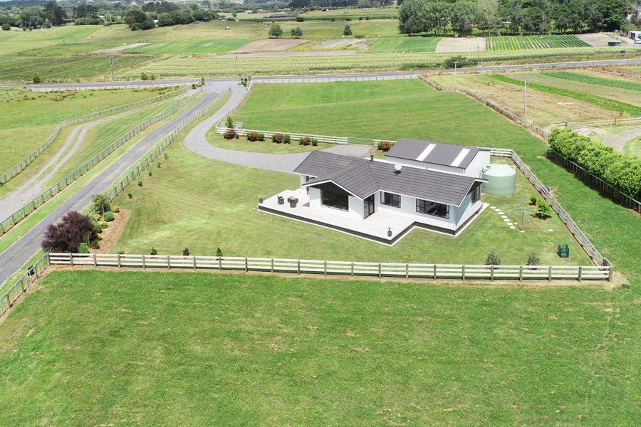150 Constable Road, Waiuku, Waiuku - Carousel 1