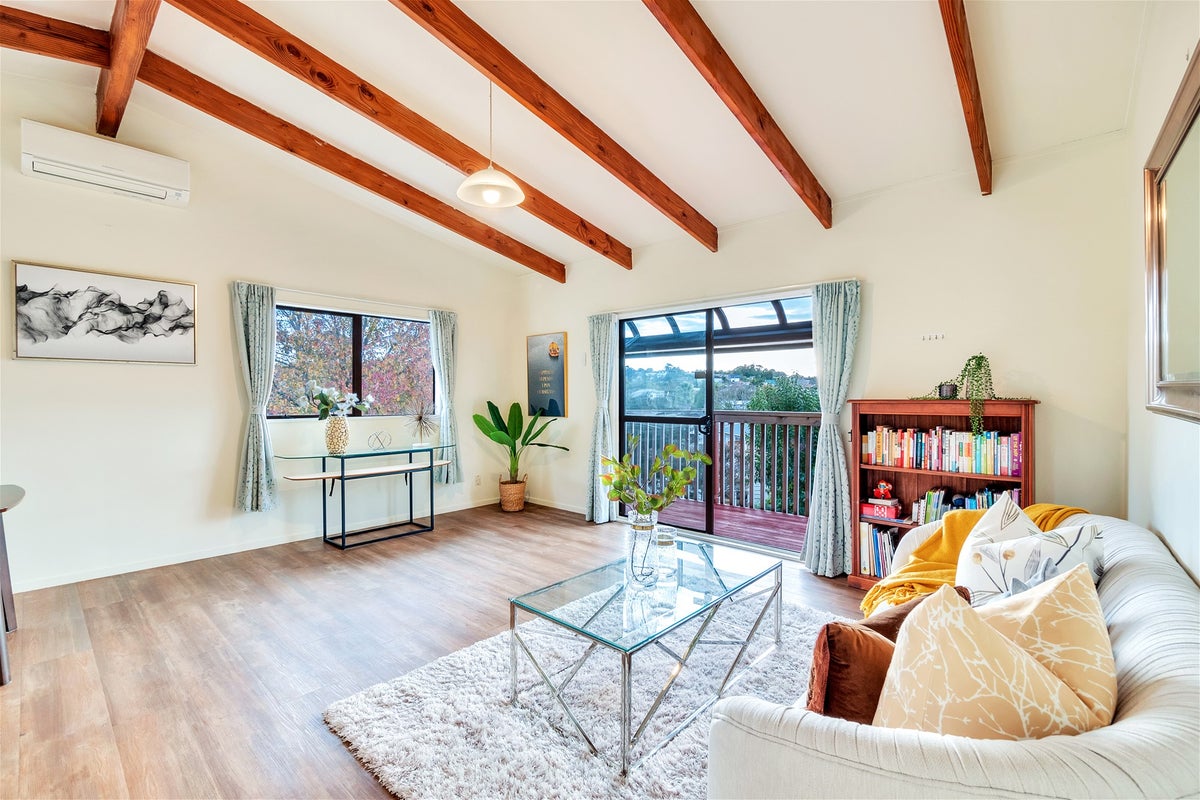 2/6A Inver Street, Glen Eden, Auckland - Carousel 2