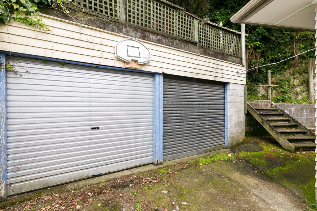 9 Shackleton Grove, Stokes Valley, Lower Hutt - Carousel 16