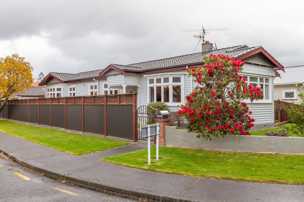 25 Ariki Street, Boulcott, Lower Hutt - Carousel 15