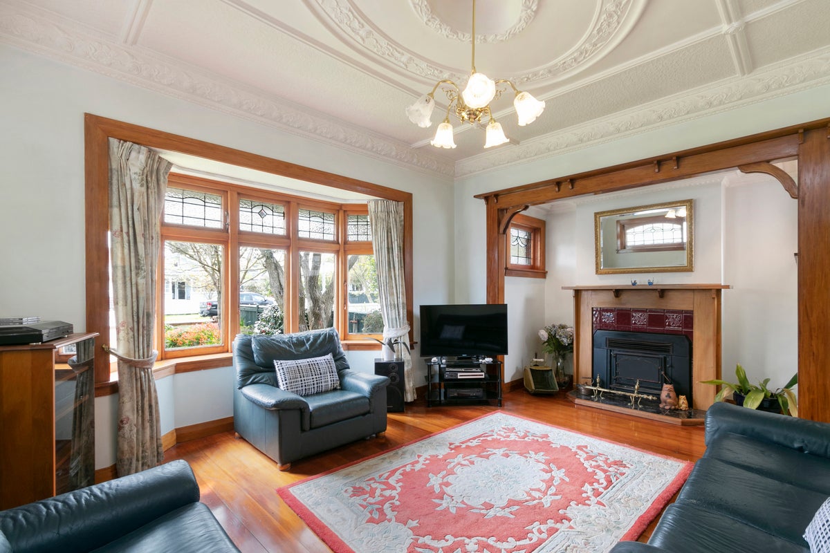 22 Burnside Street, Waterloo, Lower Hutt - Carousel 2