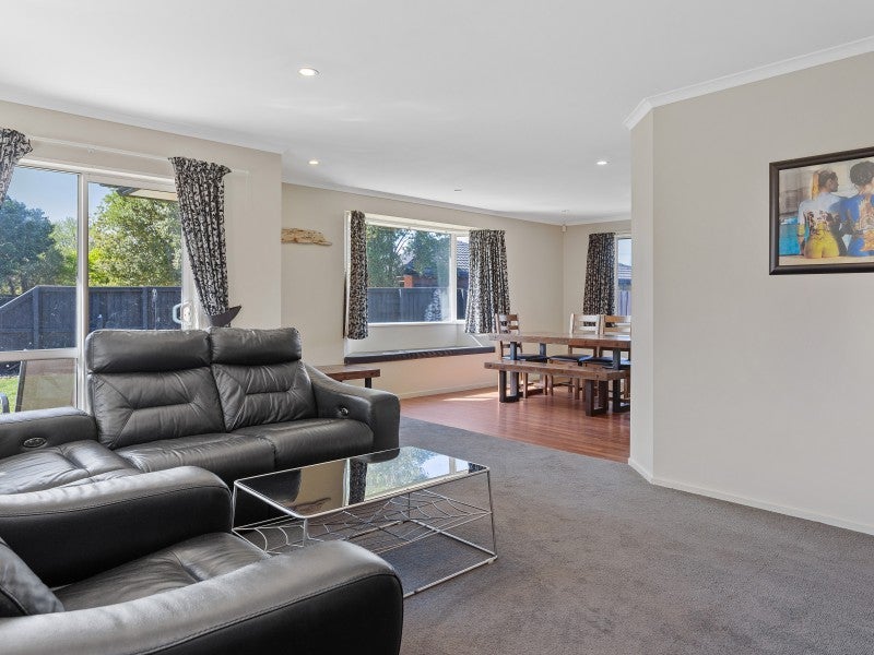 10B Manahi Place, Woodend, Woodend - Carousel 2