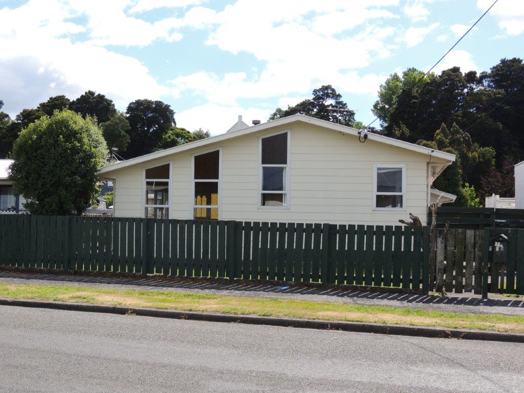 88 Oxford Street, Lansdowne, Masterton - Carousel 1