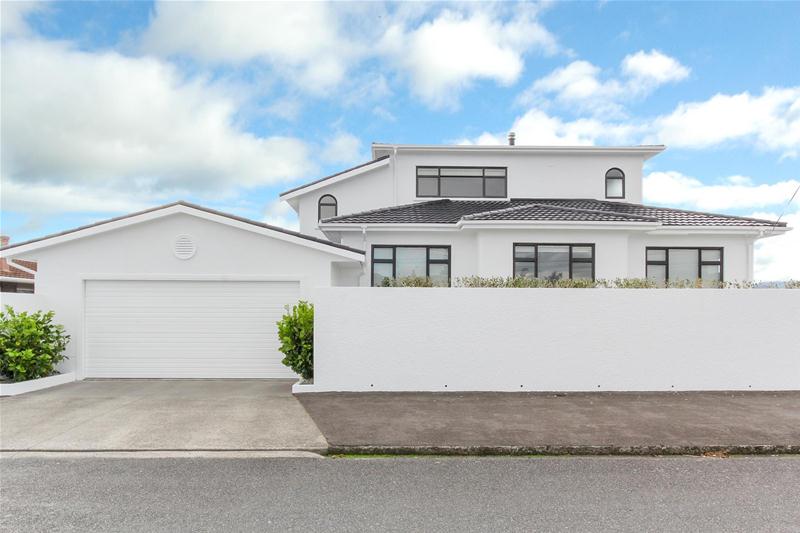 1 Barriball Street, Fitzroy, New Plymouth - Carousel 20