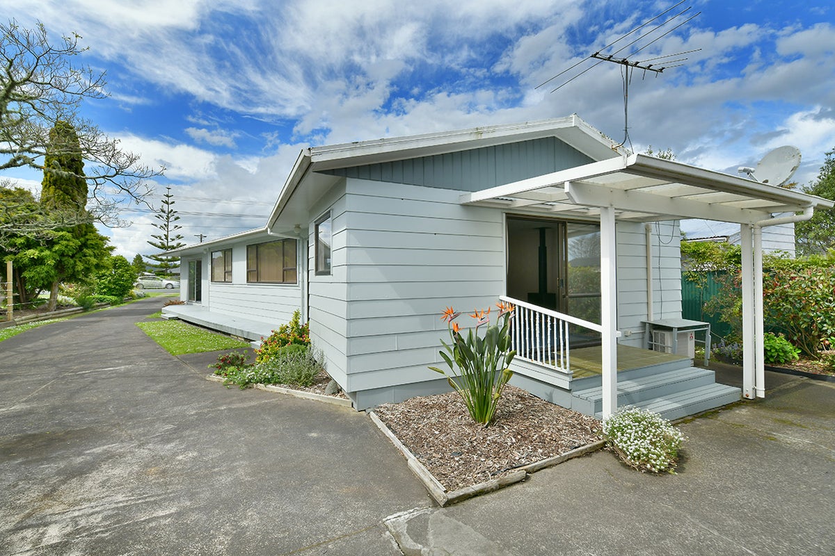 207 Parkhurst Road, Parakai, Helensville - Carousel 1