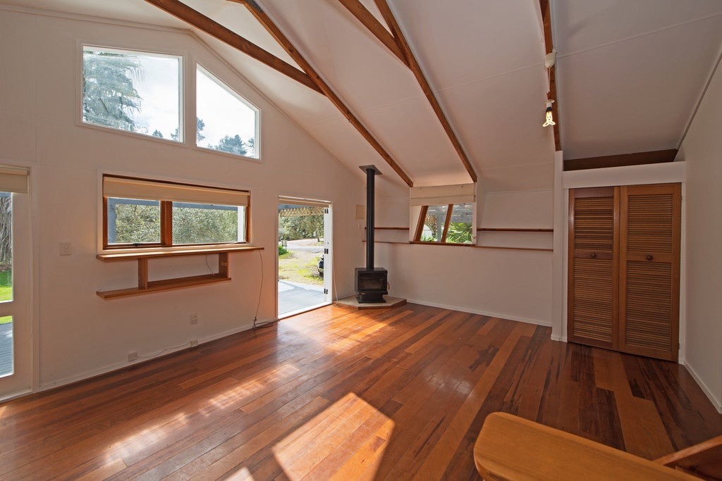 38 Eden Terrace, Onetangi, Waiheke Island - Carousel 2