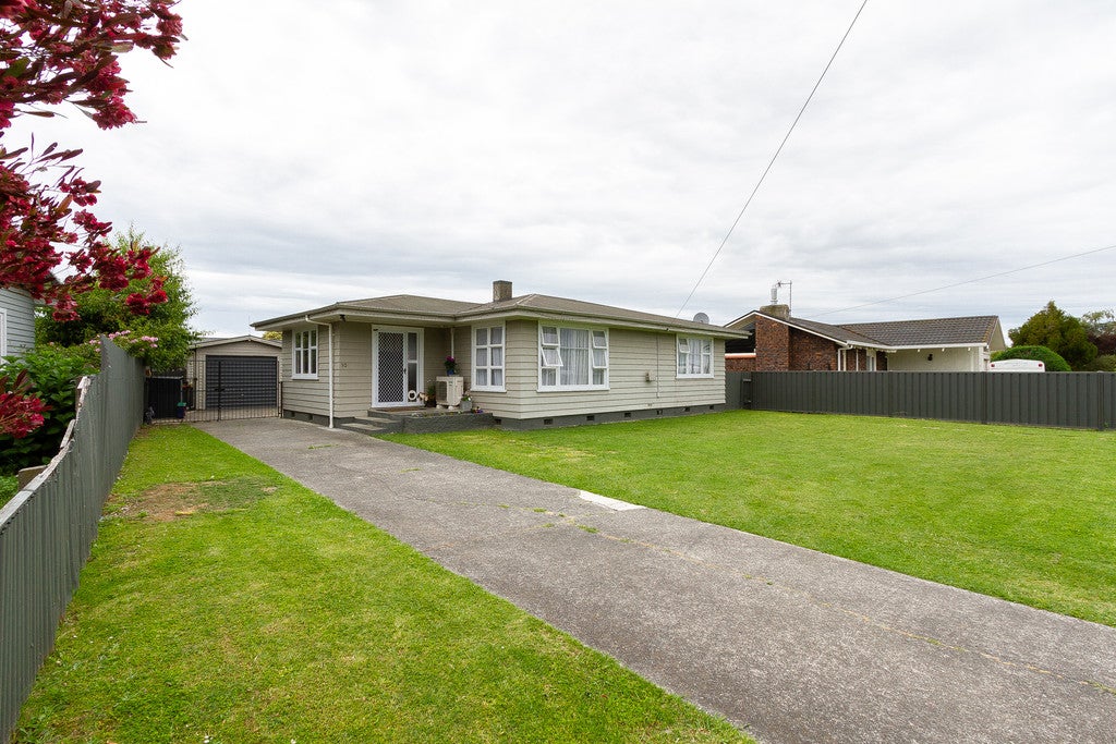 30 Oldham Avenue, Onekawa, Napier - Carousel 1