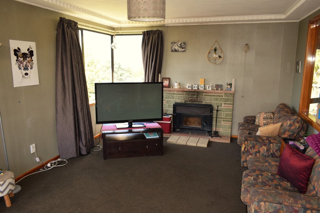 25 Burnett Street, Kakanui - Carousel 2