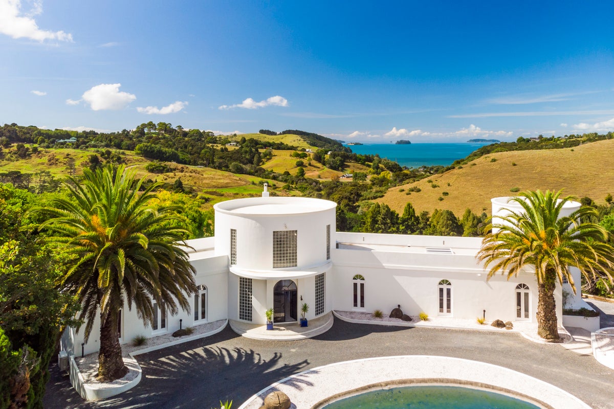 378 Whitmore Road, Warkworth - Carousel 1