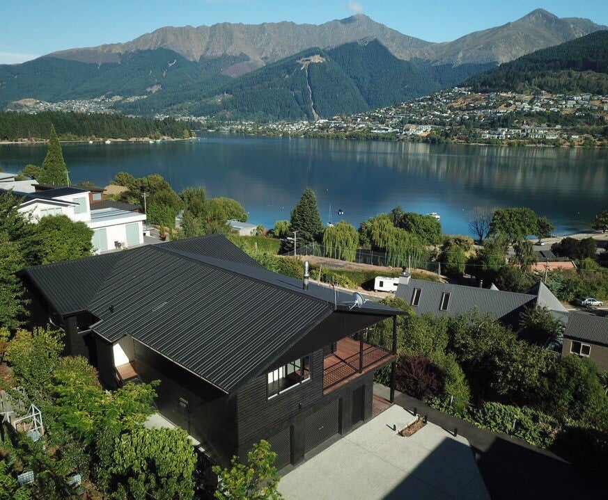 548 Peninsula Road, Kelvin Heights, Queenstown - Carousel 1