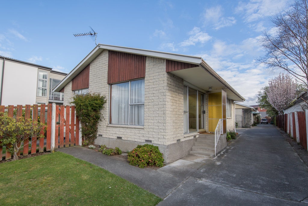 1/32 Southampton Street, Sydenham, Christchurch - Carousel 1