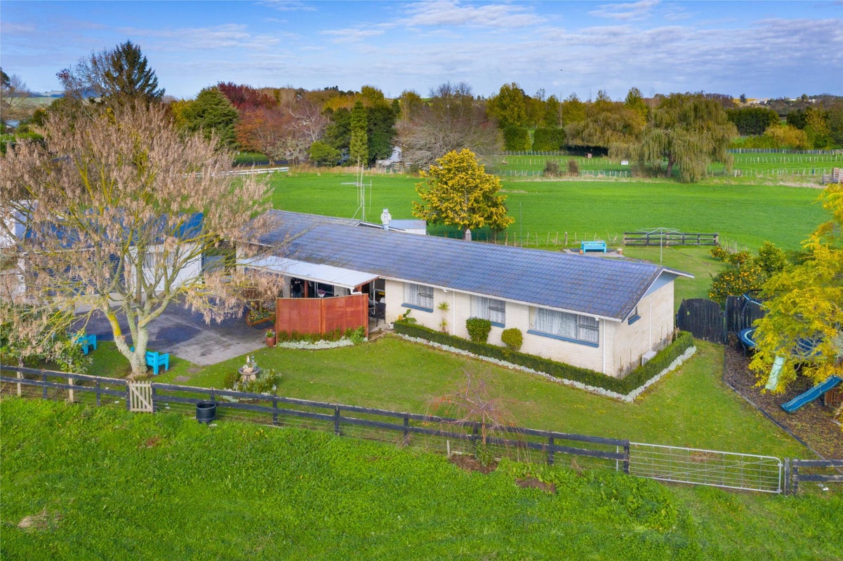 1569 Tauwhare Road, Eureka - Carousel 1