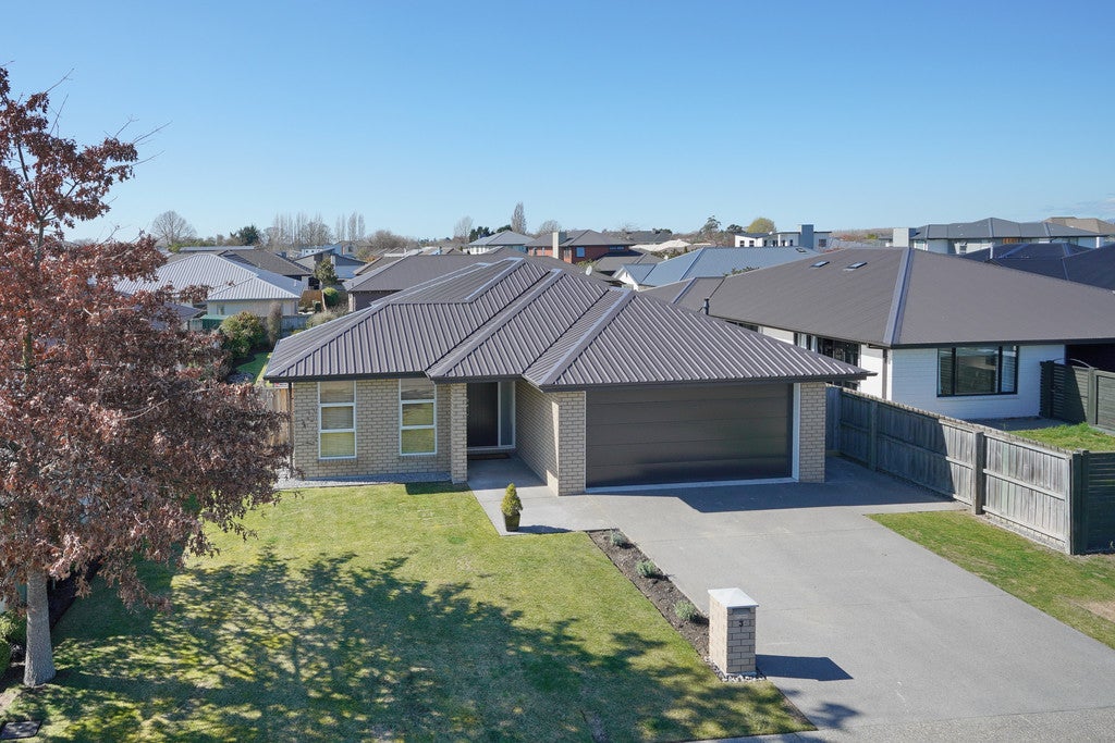 3 Marble Court, Northwood, Christchurch - Carousel 2