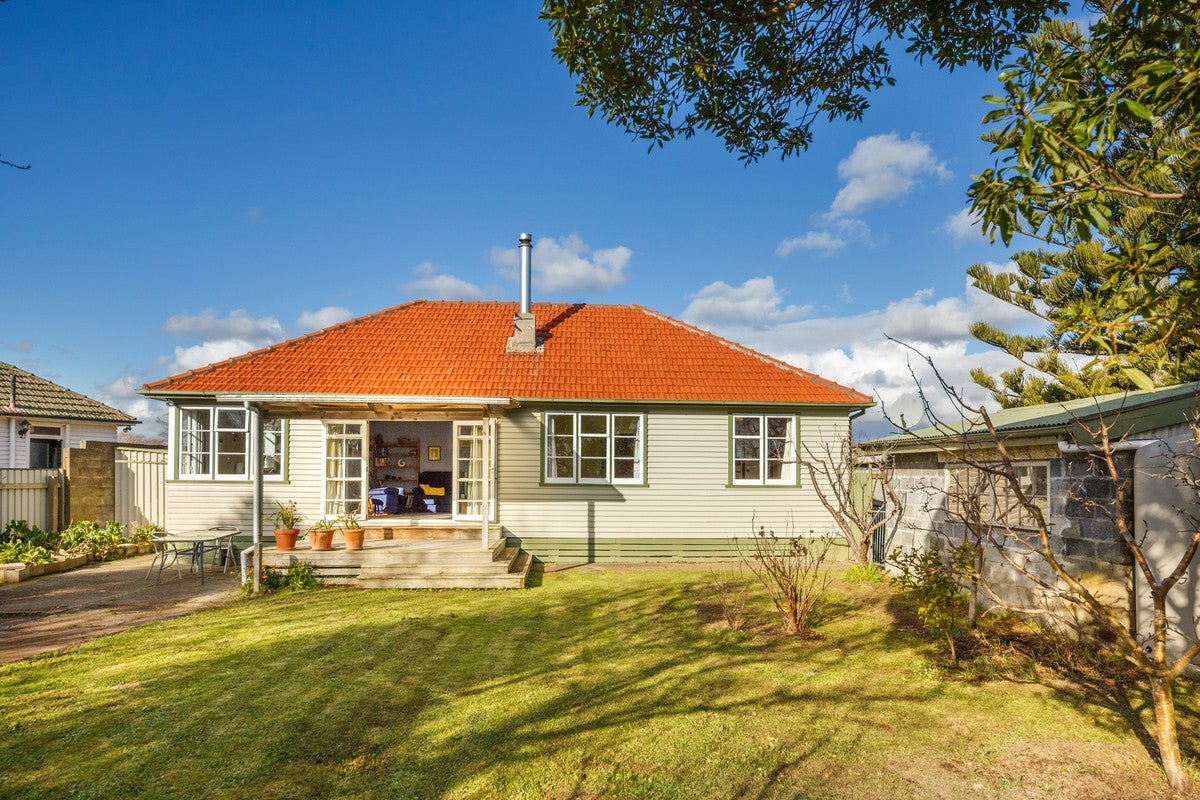 8 Tweed Street, Roslyn, Palmerston North - Carousel 2