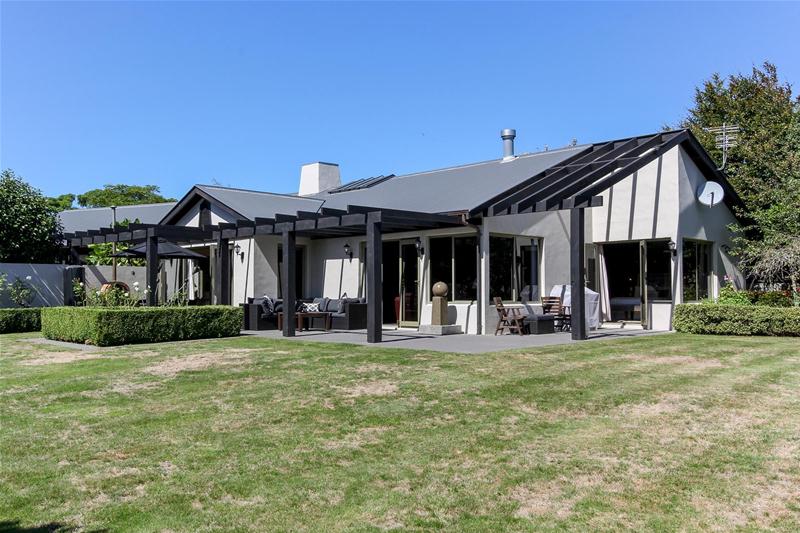 30 Shelter Grove, Frankleigh Park, New Plymouth - Carousel 20