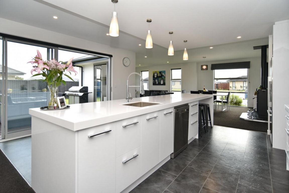 6 Crampton Close, Kaiapoi, Kaiapoi - Carousel 2