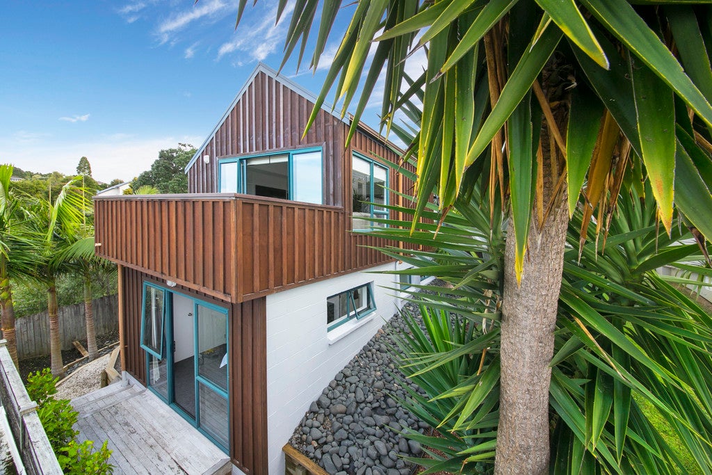 3/0 Hendry Avenue, Hillsborough, Auckland - Carousel 2