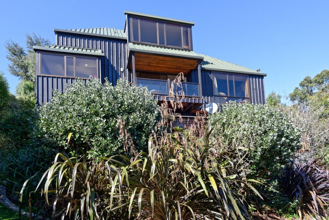 12 Sedgwick Way, Westmorland, Christchurch - Carousel 2