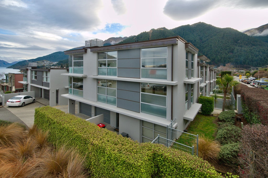 3/60 Hallenstein Street, Queenstown, Queenstown - Carousel 23