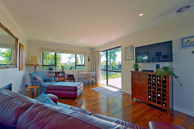 114 Harold Holt Avenue, Pirimai, Napier - Carousel 1
