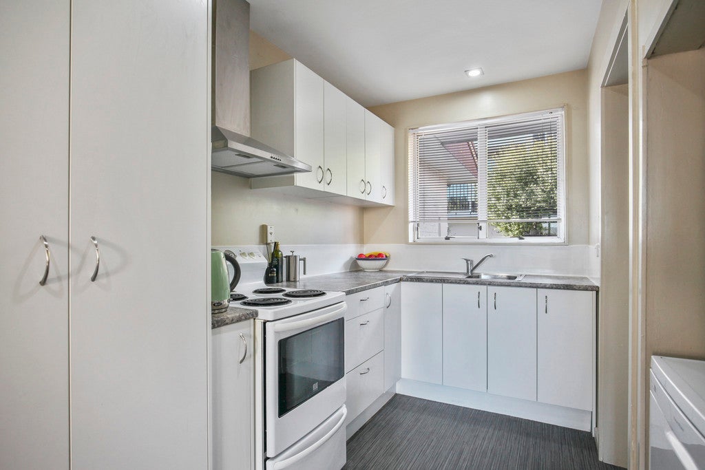 2/499 Cashel Street, Linwood, Christchurch - Carousel 2