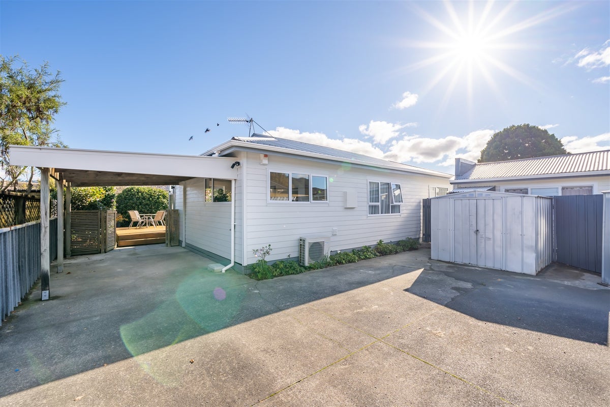 2B McBain Grove, Avalon, Lower Hutt - Carousel 19