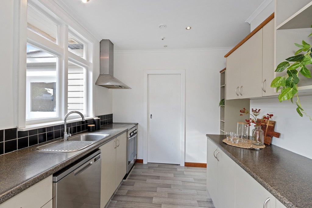 266 Hills Road, Mairehau, Christchurch - Carousel 2