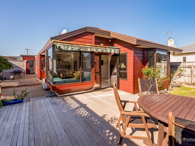 2/36 Ariki Street, Boulcott, Lower Hutt - Carousel 15
